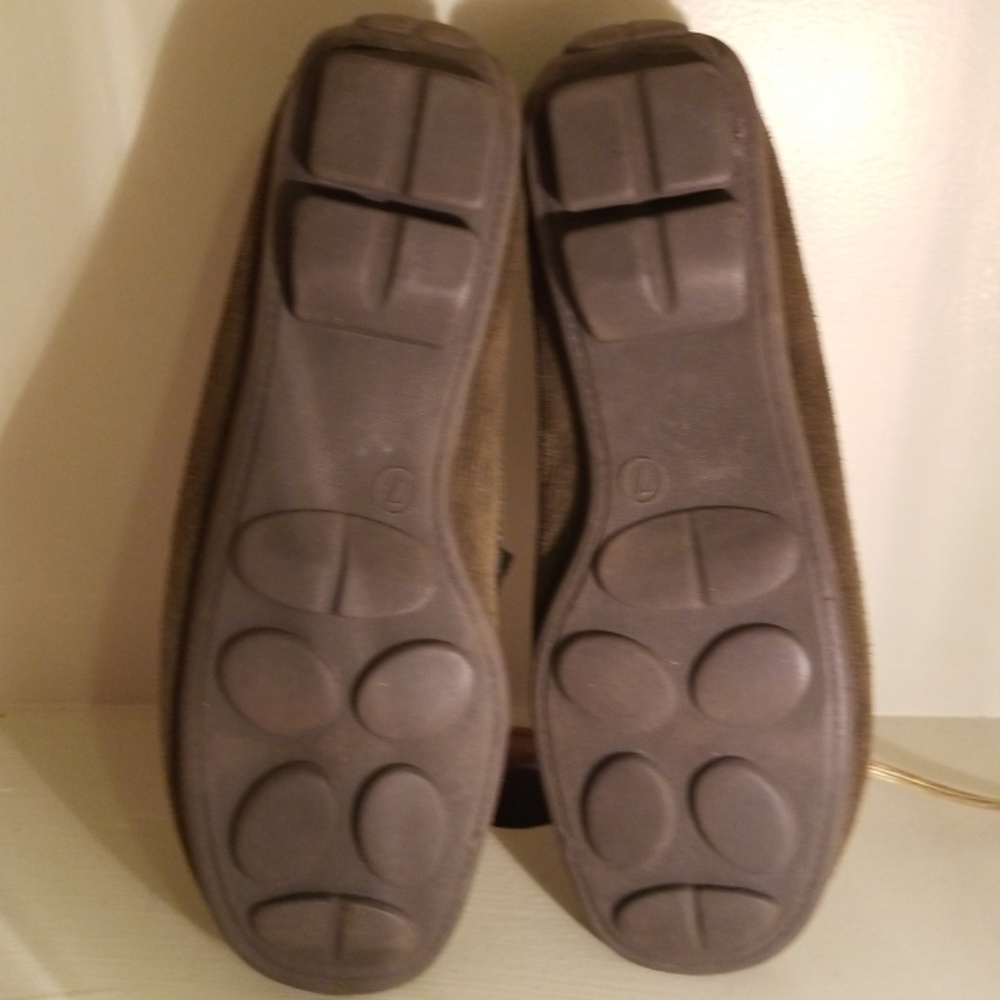 Excellent Suede Slip-on's - Picture 5 of 5